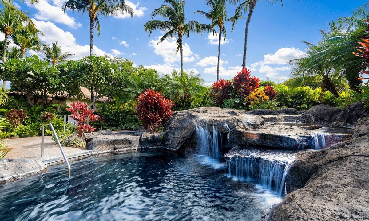 Kamuela Condo | 2bed Lift with Concierge Onsite, Golf Course Views - Vrkcv