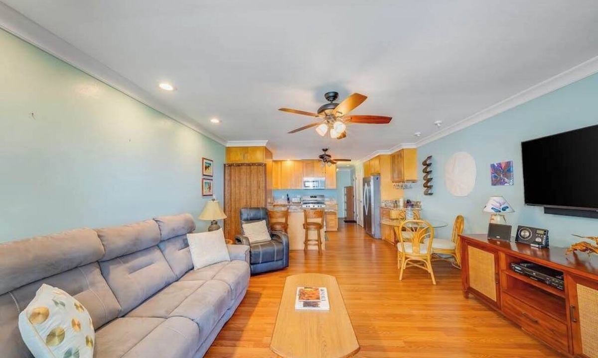 Ualapue Apartment | August Special! Unwind in an Ocean-View Condo with Private Balcony & Shared Pool