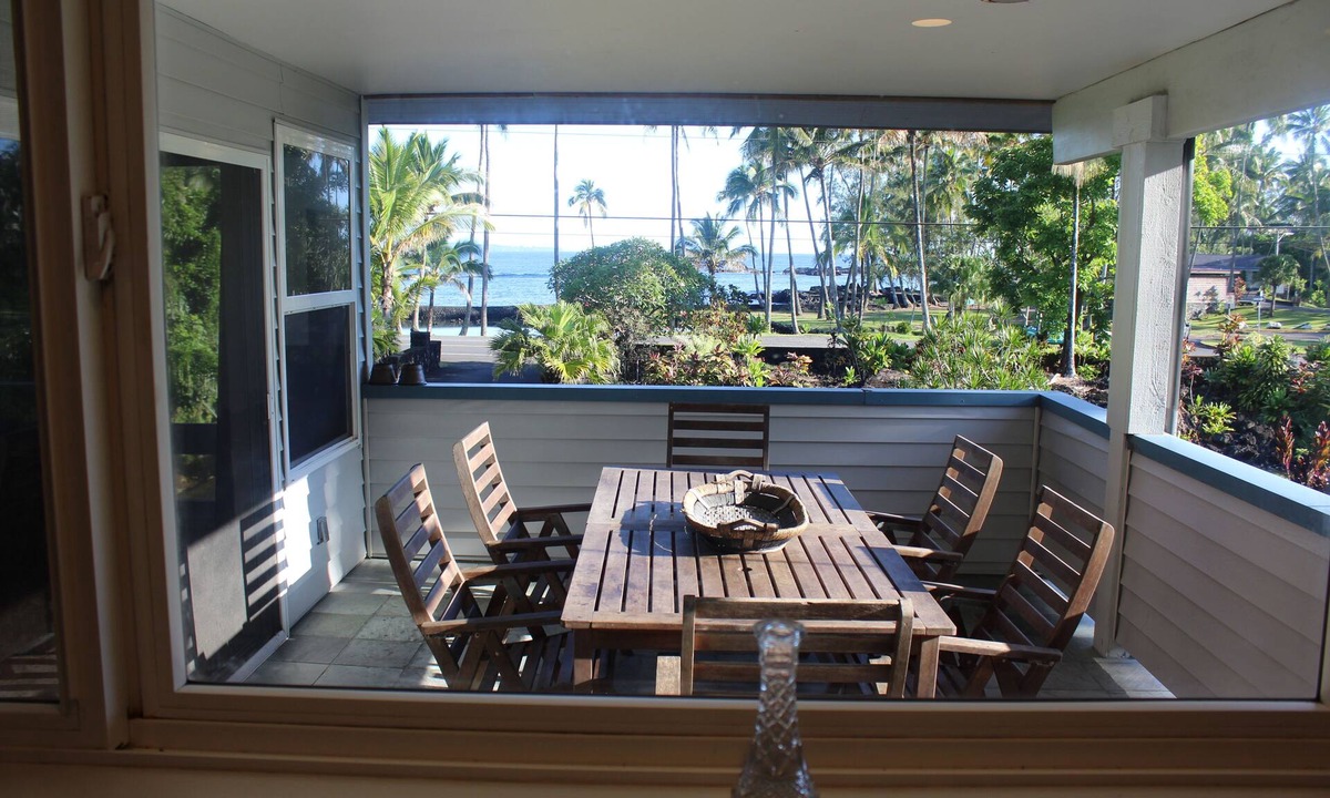 Hilo House | Best Hilo Location. Luxury Ocean Frt, black sand & turtles @ Richardsons Beach