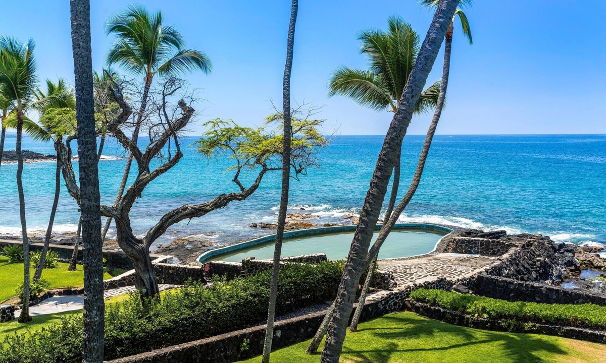 Kailua-Kona Condo | Big Island Kona Isle E32 1 Bedroom Condo