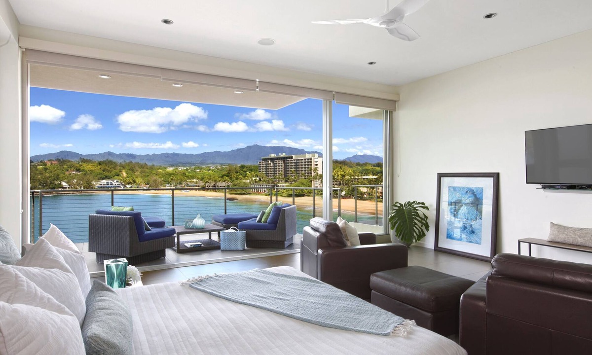 Lihue Condo | Breathtaking Oceanfront Suite @ Kalapaki Bay