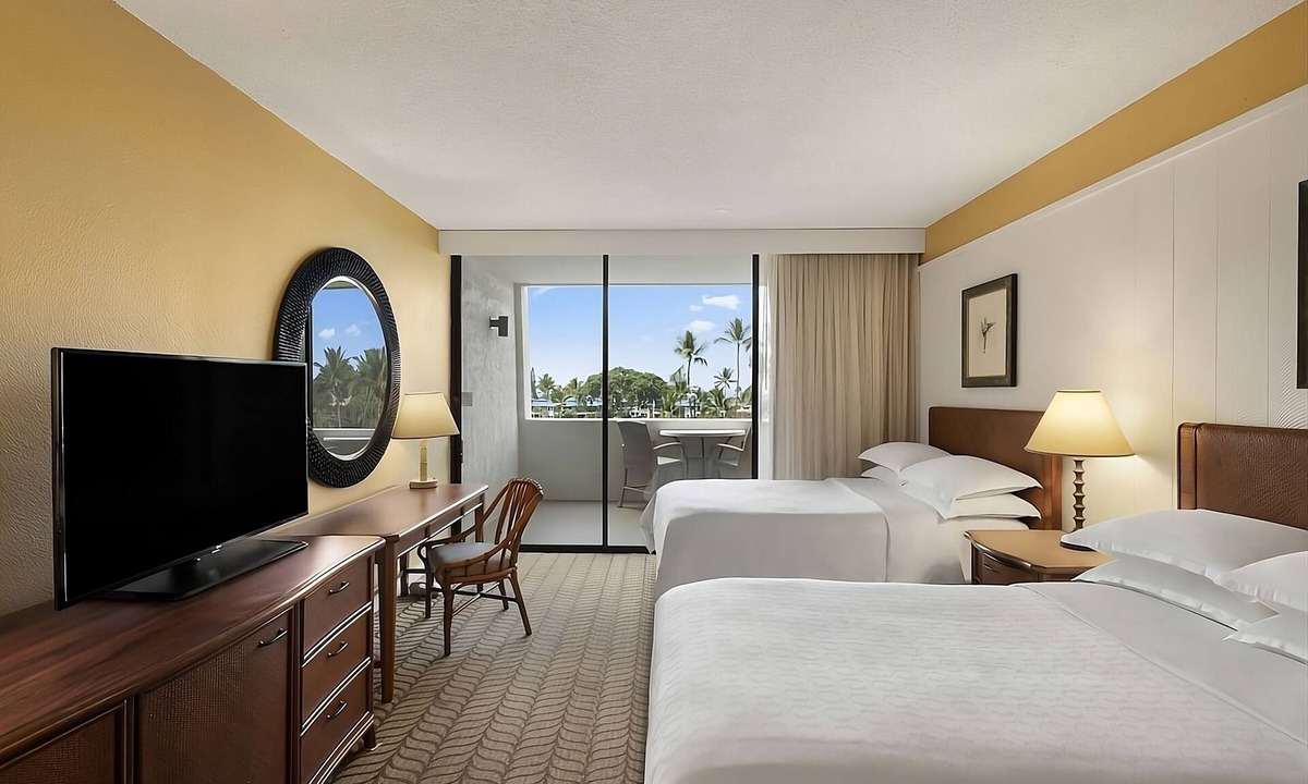 Keauhou Hotel | Family Getaway in Paradise! 3 Ocean View Units, Children's Wading Pool, Dining!