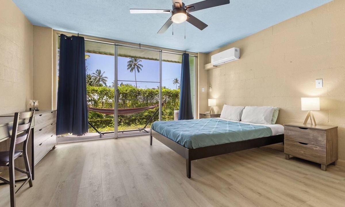 Keaukaha Condo | Garden Balcony Walk to Beach + Kitchen