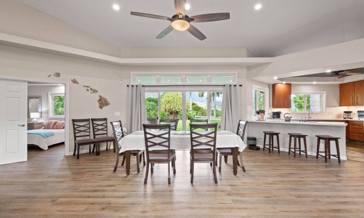 Kaneohe House | Gorgeous One-Of-A-Kind Kaneohe Country Estate