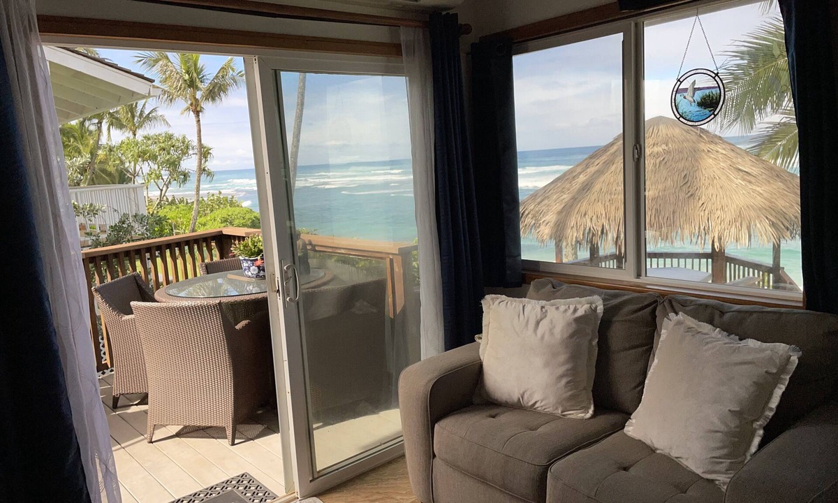 Waialee House | Haleiwa oceanfront inquiry special rate options