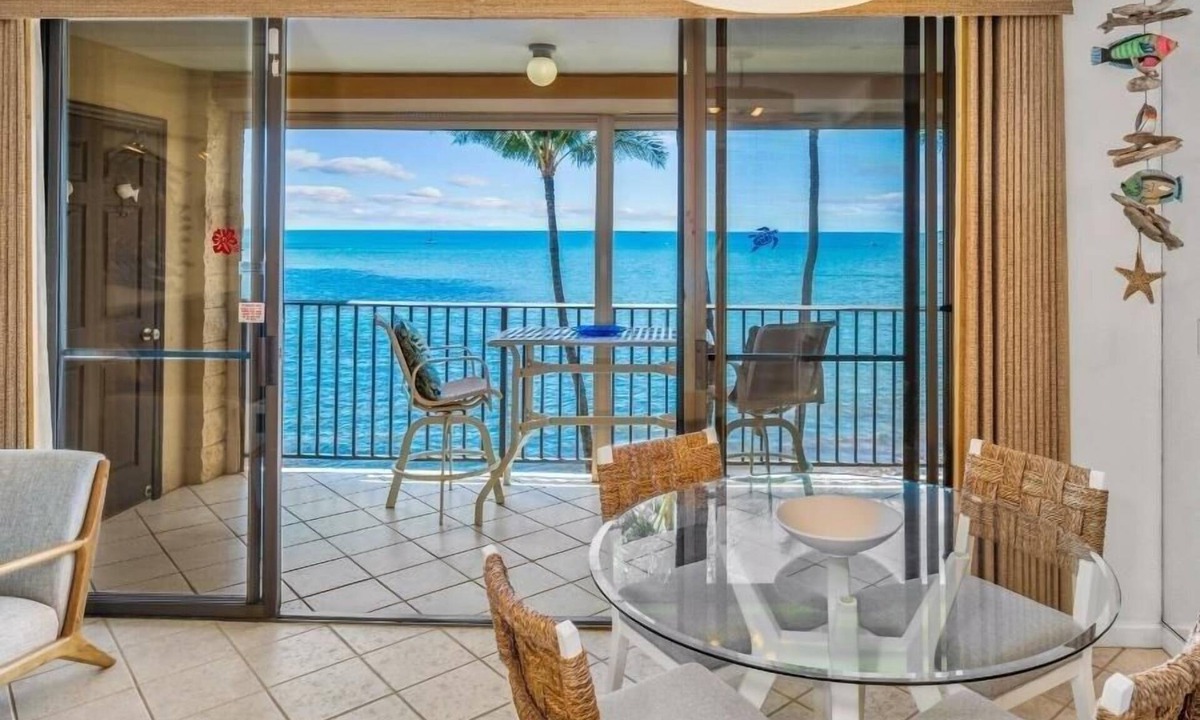Kihei Condo | Kihei Beach #504 1 Bedroom Condo by RedAwning