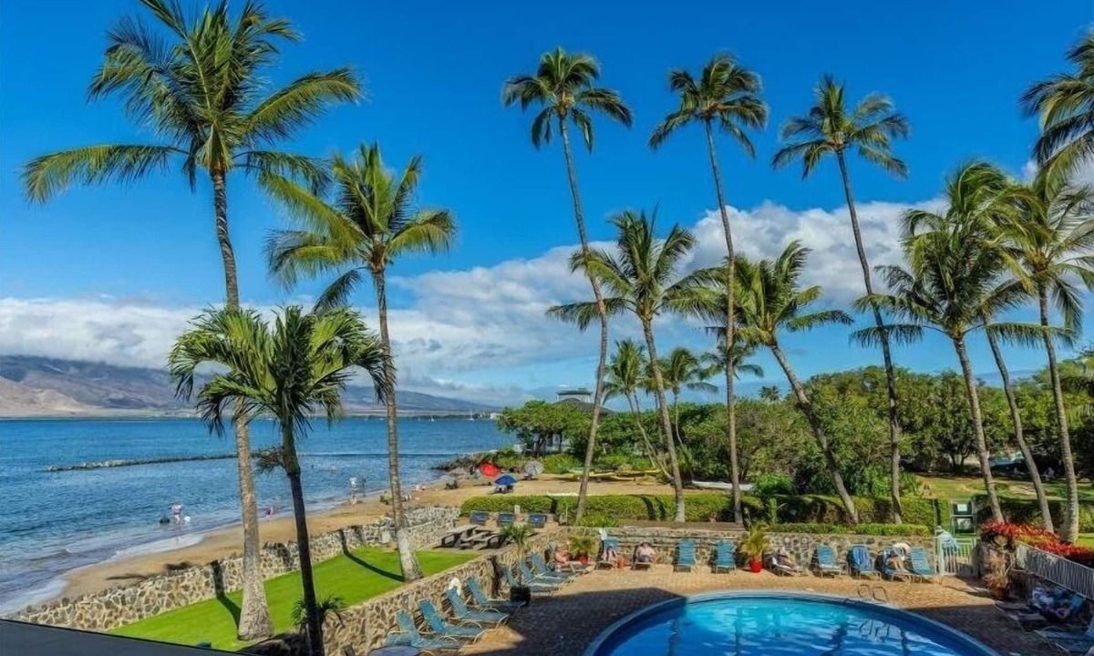 Kihei Condo | Menehune Shores #209 2 Bedroom Condo by RedAwning