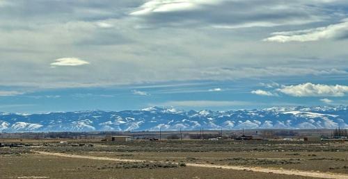 Riverton Apartment | Quiet Apartment with Beautiful Mountain Views