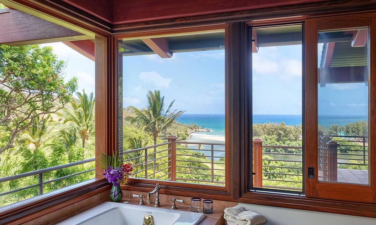 Kilauea House | Sea Song in Kilauea With 4 Bedrooms and 4 Bathrooms
