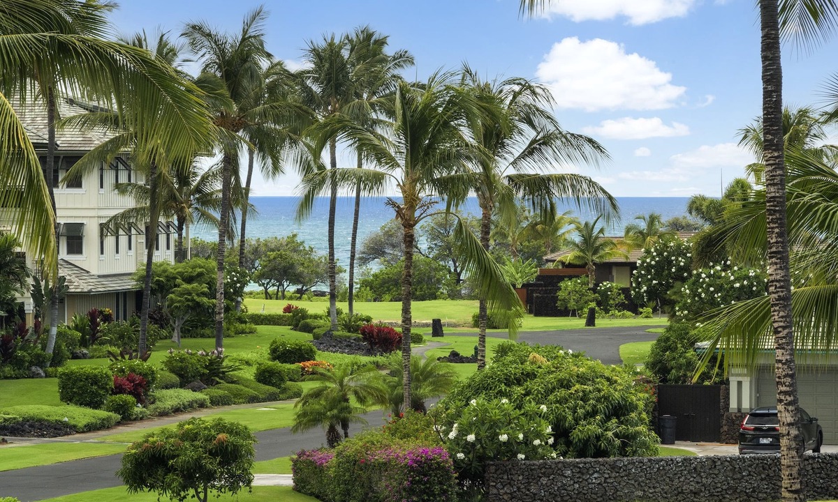 Waikoloa Condo | Vista Waikoloa B-206 2 Bedroom Condo by RedAwning