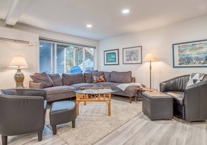 112 m² House ∙ 3 bedrooms ∙ 7 guests in Cloverdale