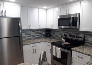 Comfortable 2 bedroom right on the beach in Indian Harbour Beach