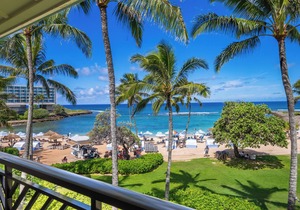SUMMER REDUCED! Villa 302, King bed, Penthouse Lvl Ocean View Turtle Bay in Kahuku