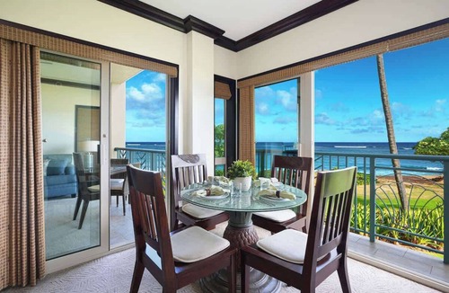 Wailua Condo | A206 - Oceanfront Luxury Comfort with Ocean Views in Every Room AC, Pool, & Spa