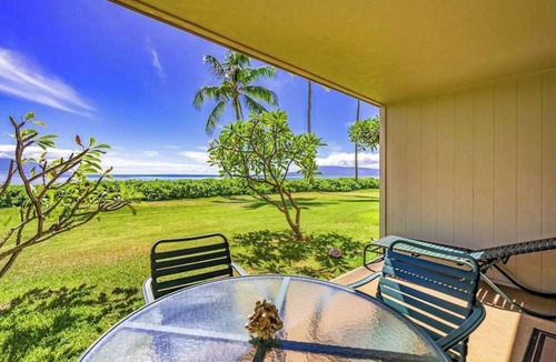 Ualapue Apartment | August Sale! Relax at a Dreamy Oceanfront Resort Condo with Pool & Beach Access