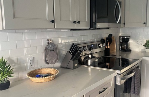 Kahuku Condo | August Special of Guest Fav @ TBR: Fully Renovated 1BR/1BA AC WIFI BBQ Pools Bch