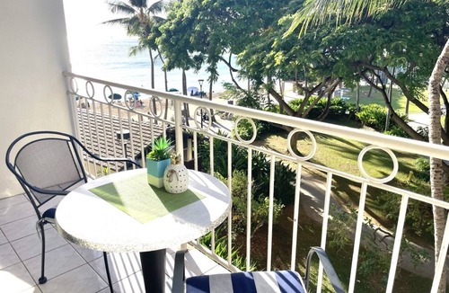 Waikiki Condo | Beachfront - Oceanview - Waikiki Shore