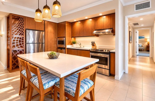 Lahaina Resort | Beautiful Beachfront Nanea Resort + Resort Amenities Included