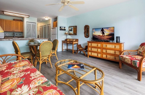 Kailua-Kona Condo | Concierge Included - AC - Completely Updated- Vrkcv