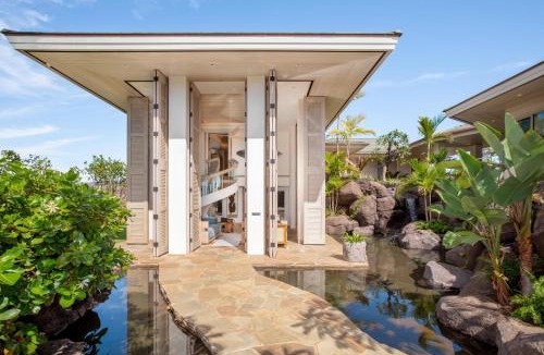 Kamuela House | Experience luxury at Hale 'O Ka La in Kamuela, featuring 5 bedrooms and stunning amenities.