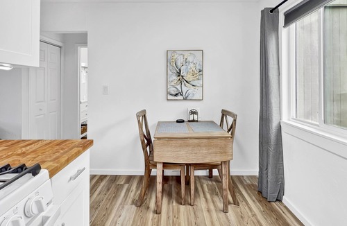 Historic Kailua Village Condo | Fabulous central location! Walk to restaurants, grocery store, and many beaches.