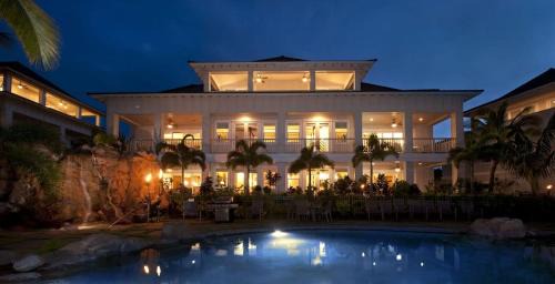 Poipu Villa | Fabulous Villa Sleeps 6 Short Walk To Poipu Brennecke and Shipwreck Beach