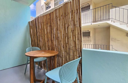 Waikiki Apartment | Furnished monthly rental Waikiki Neighborhood 305