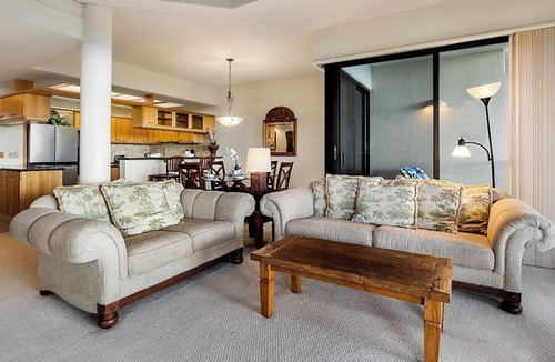 Kamuela Condo | Gorgeous Golf and Ocean Views - Vrkcv