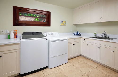 Poipu House | Hale Hapuna - Poipu's Best Ocean and Mountain Views