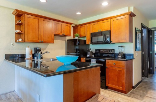 Kihei Condo | Hale Kamaole 121 1 Bedroom Condo