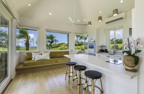 Kilauea House | Hale Lani 1 Bedroom Home by RedAwning