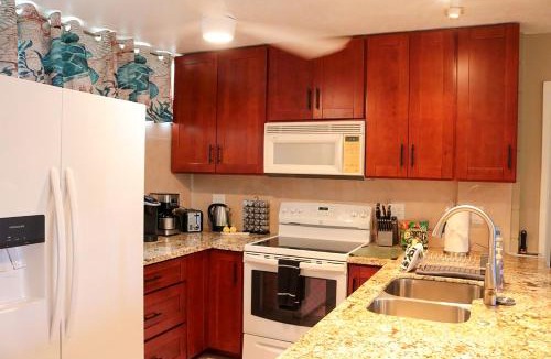 Kihei House | Haleakala Shores A-302 - Stunning Ocean View Condo