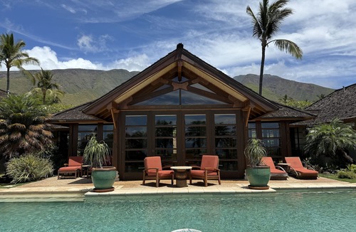 Historic Lahaina Front Street Bed & Breakfast | Ho'oilo House