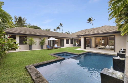 Kahala House | Honolulu - Contemporary Island home w/heated pool, spa Sleeps 11
