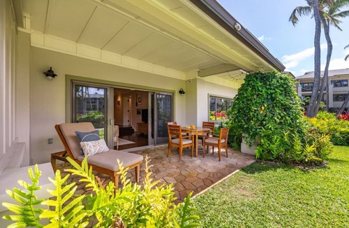 Kahuku Villa | In-Demand Ground Flr Largest 3BR Villa Steps to Beach + Pool + Jacuzzi