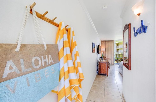 Wailua Apartment | Islander on the Beach 259 "Drift Away" A Oceanview Studio
