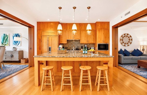 Montage Kapalua Bay Condo | Kapalua Bay Resort | Ocean View 6 BR | Car Incl. w/6+ Nights | MON ML-1165 by KBM