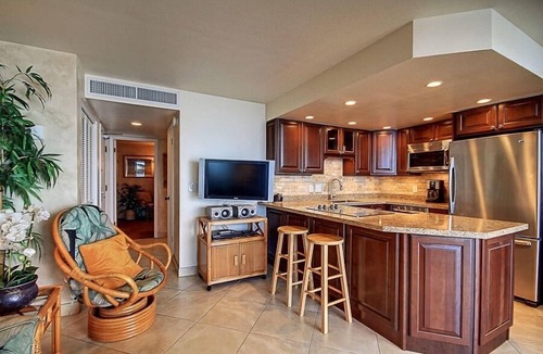 Kihei Condo | Kihei Beach, #307 1 Bedroom Condo by RedAwning