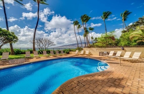 Kihei Condo | Kihei Beach, #409 2 Bedroom Condo by RedAwning