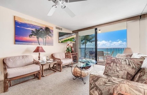 Kihei Condo | Kihei Beach, #409 2 Bedroom Condo by RedAwning