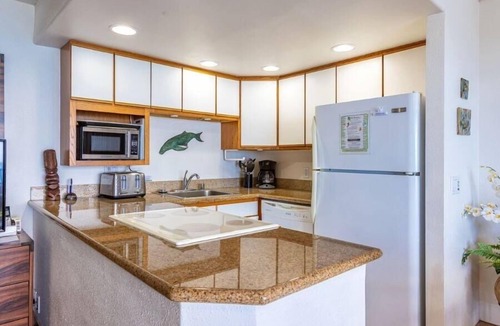 Kihei Condo | Kihei Beach, #507 1 Bedroom Condo by RedAwning