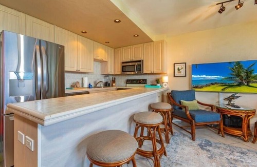 Kihei Condo | Kihei Surfside #102 1 Bedroom Condo by RedAwning