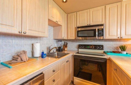 Kihei Condo | Kihei Surfside #102 1 Bedroom Condo by RedAwning