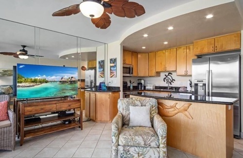 Kihei Condo | Kihei Surfside, #213 1 Bedroom Condo by RedAwning
