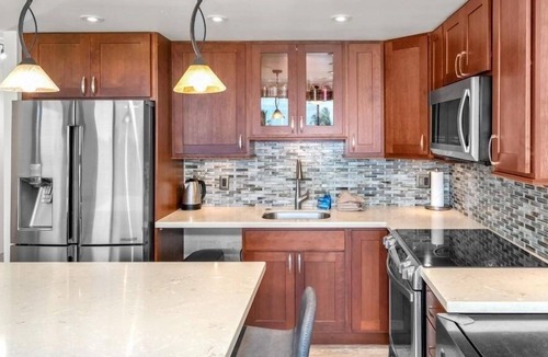 Kihei Condo | Kihei Surfside, #512 1 Bedroom Condo by RedAwning