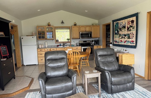 Glacier View House | Mountain View Haven