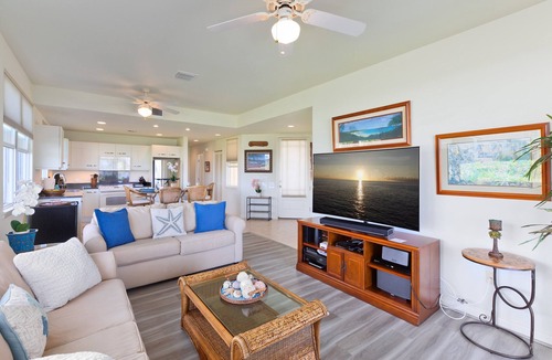 Kahaluu-Keauhou Condo | Na Hale Keauhou M5: Your Coastal Villa Awaits