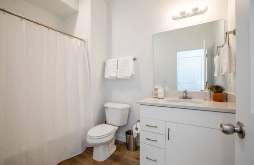 American Fork Condo | New Studio Near American Fork Canyon | Long Stays