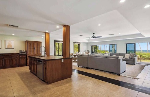 Kihei House | Oceanfront Hideaway