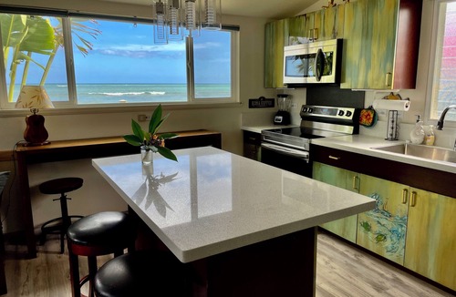 Ewa Cottage | Oceanfront house! Spectacular ocean vista with breathtaking views.